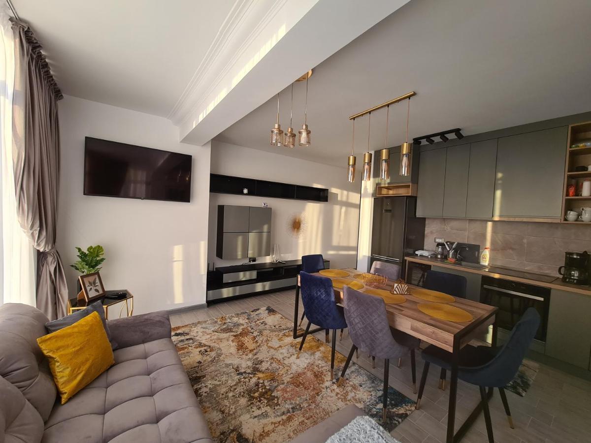 Ema Luxury Apartment Navodari Luaran gambar